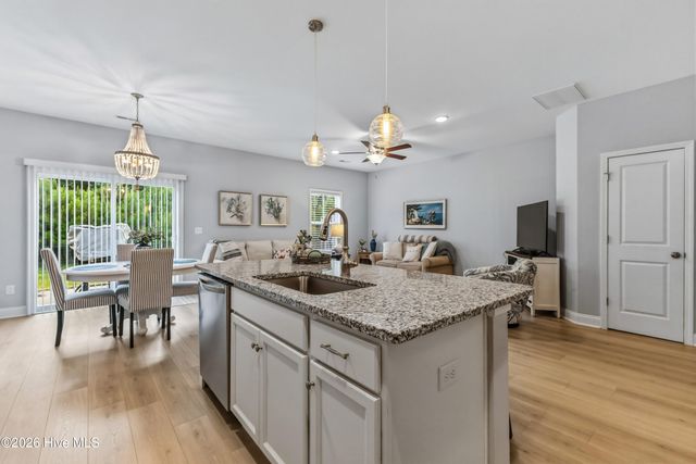 1531 Grey Cliff, Wilmington, NC 28405