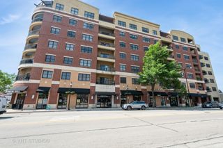 4953 Oakton Street 605, Skokie, IL 60077