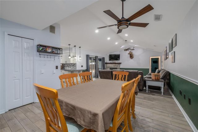 420 PINEAPPLE STREET, Orange City, FL 32763