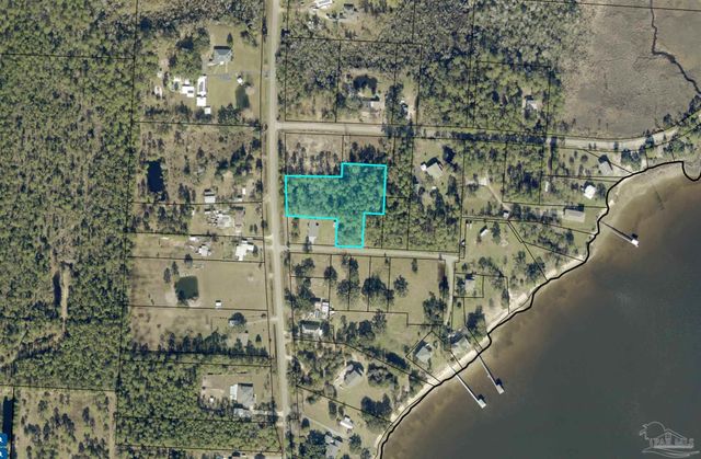 Robinson Point Rd, Bagdad, FL 32583