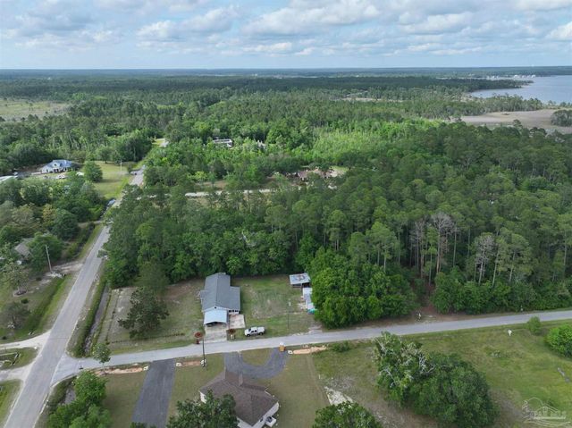 Robinson Point Rd, Bagdad, FL 32583