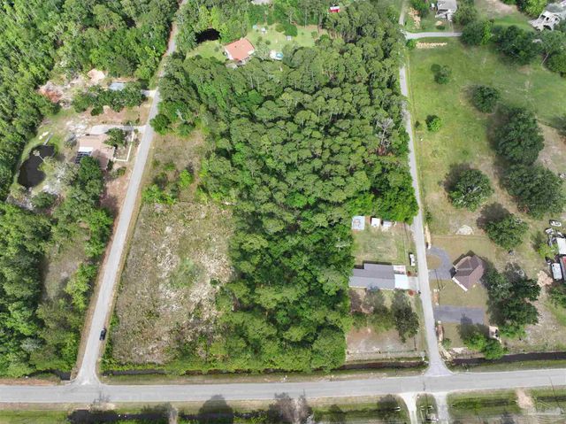 Robinson Point Rd, Bagdad, FL 32583