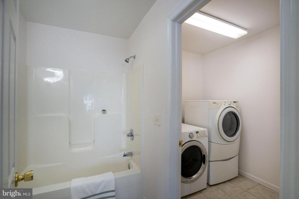 Image 18 of property listing at 119 GALA DR, State College, PA 16801