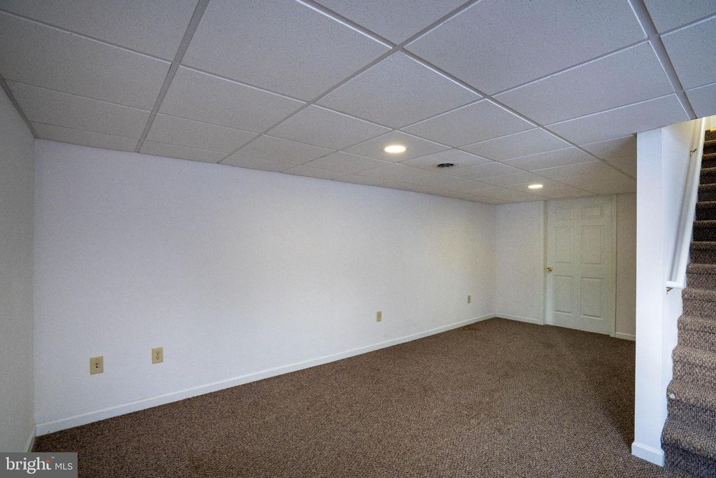 Image 40 of property listing at 119 GALA DR, State College, PA 16801