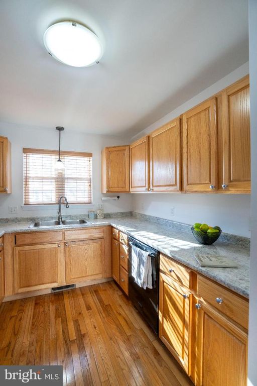 Image 8 of property listing at 119 GALA DR, State College, PA 16801