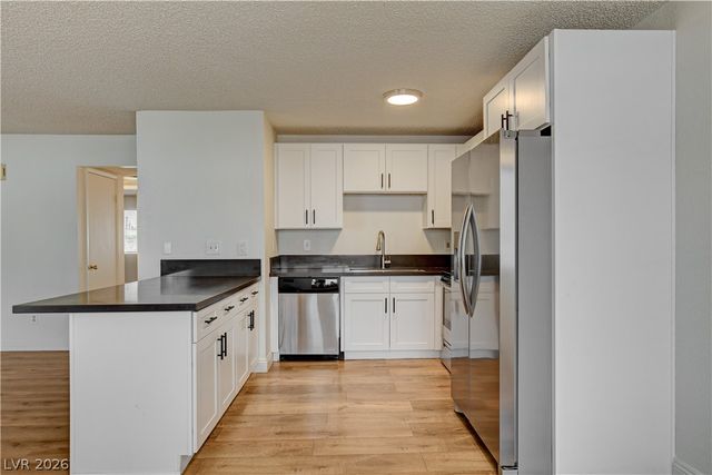 2713 Beaver Creek Court 102, Las Vegas, NV 89117