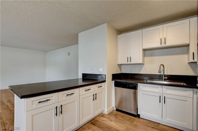 2713 Beaver Creek Court 102, Las Vegas, NV 89117