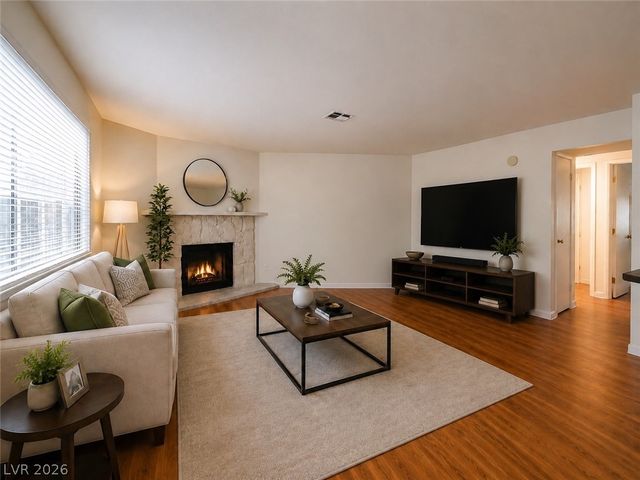 2713 Beaver Creek Court 102, Las Vegas, NV 89117