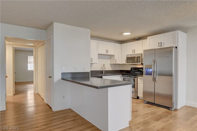 2713 Beaver Creek Court 102, Las Vegas, NV 89117
