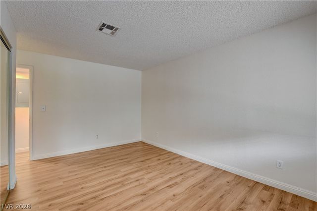2713 Beaver Creek Court 102, Las Vegas, NV 89117