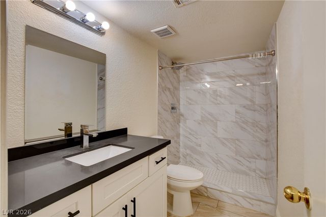 2713 Beaver Creek Court 102, Las Vegas, NV 89117