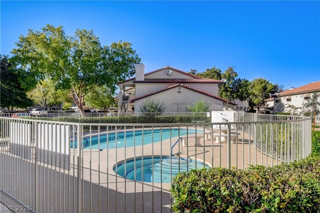 2713 Beaver Creek Court 102, Las Vegas, NV 89117