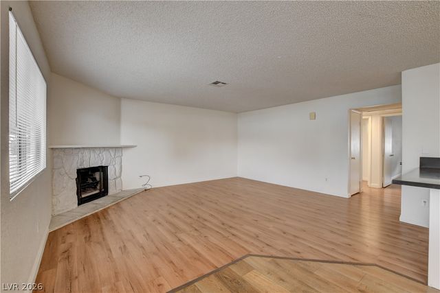 2713 Beaver Creek Court 102, Las Vegas, NV 89117