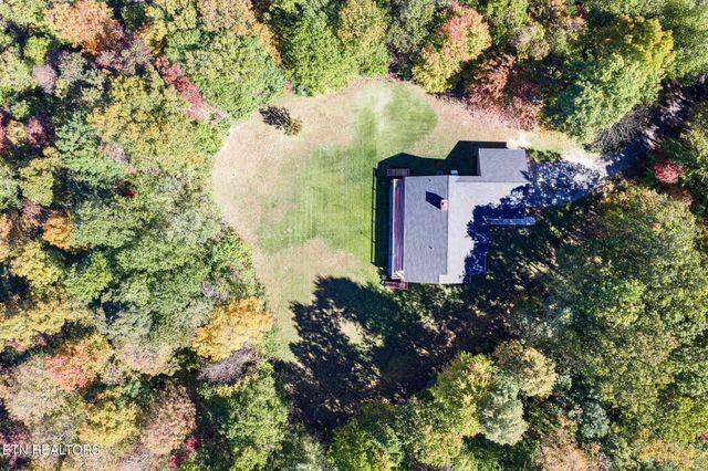 8631 MONTEREY HIGHWAY Hwy, Monterey, TN 38574