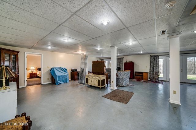 8631 MONTEREY HIGHWAY Hwy, Monterey, TN 38574