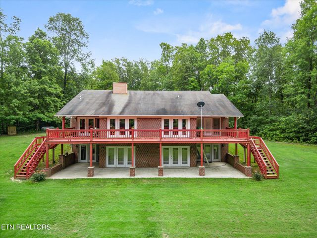 8631 MONTEREY HIGHWAY Hwy, Monterey, TN 38574