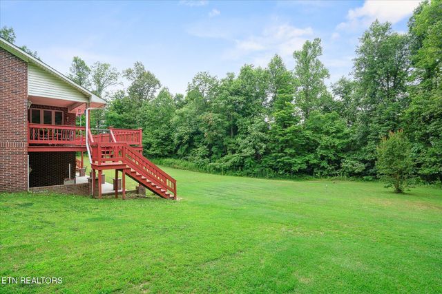 8631 MONTEREY HIGHWAY Hwy, Monterey, TN 38574