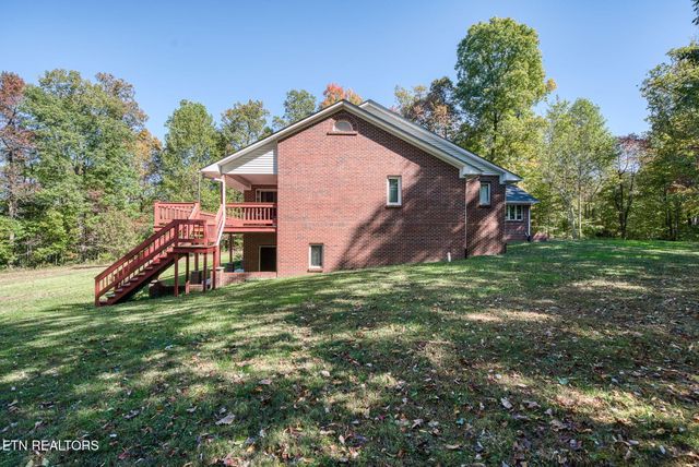 8631 MONTEREY HIGHWAY Hwy, Monterey, TN 38574