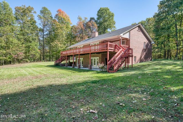 8631 MONTEREY HIGHWAY Hwy, Monterey, TN 38574