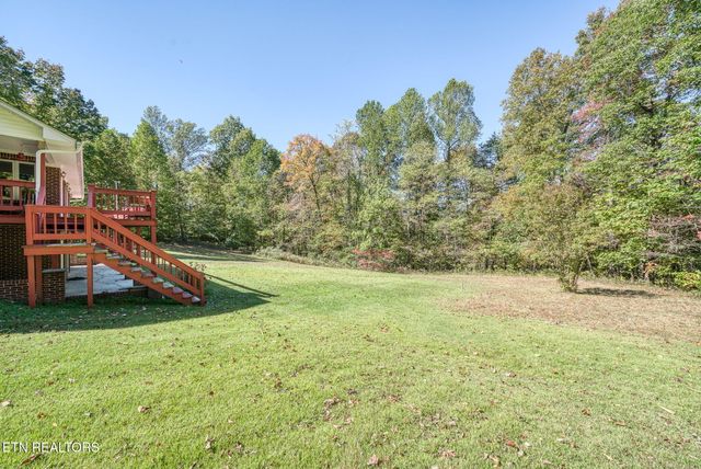 8631 MONTEREY HIGHWAY Hwy, Monterey, TN 38574