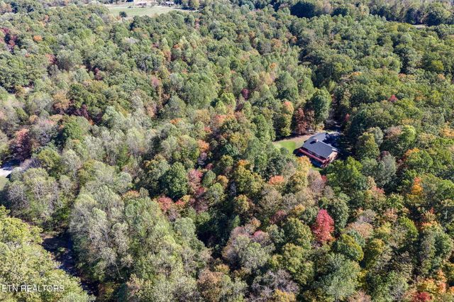 8631 MONTEREY HIGHWAY Hwy, Monterey, TN 38574