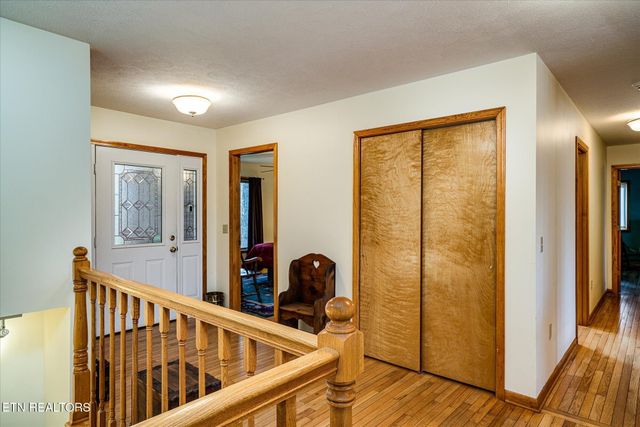 8631 MONTEREY HIGHWAY Hwy, Monterey, TN 38574