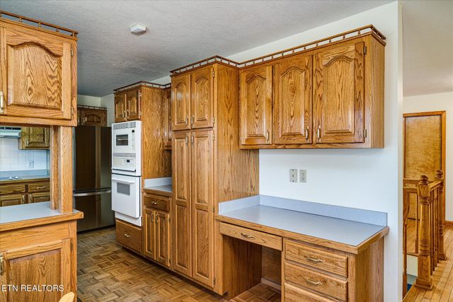 8631 MONTEREY HIGHWAY Hwy, Monterey, TN 38574