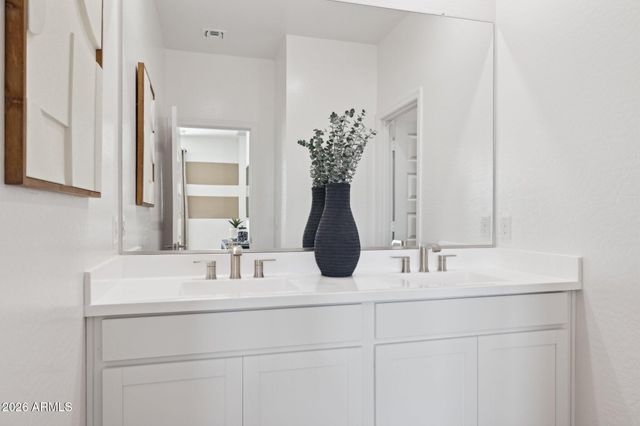 12602 W WHYMAN Avenue, Avondale, AZ 85323