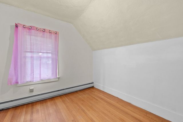 75 Plain St, Lowell, MA 01851