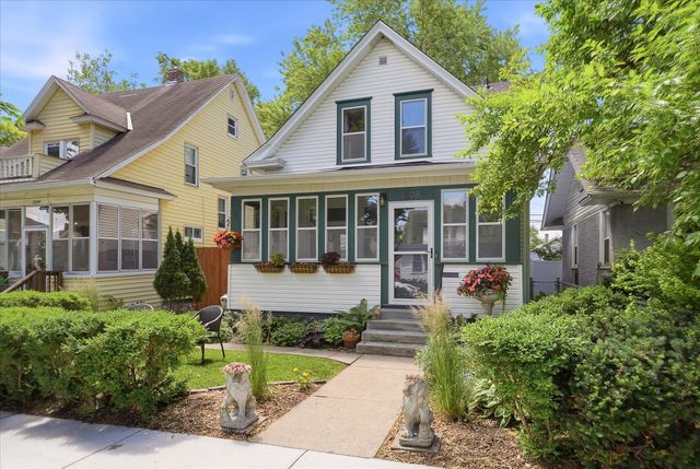 1008 Charles Avenue, Saint Paul, MN 55104