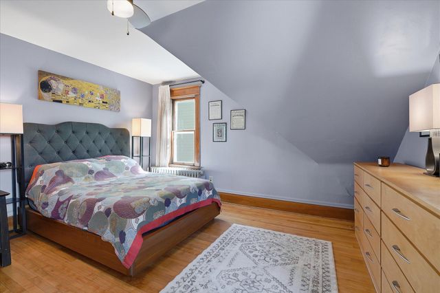 1008 Charles Avenue, Saint Paul, MN 55104