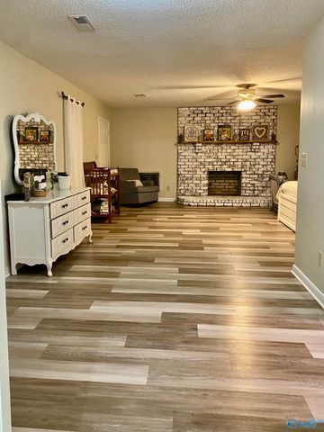 1462 County Road 571, Rainsville, AL 35986