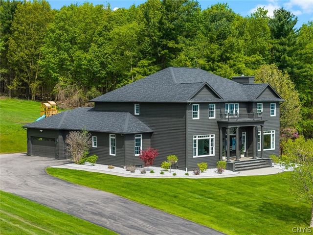 4595 Bloomsbury Drive, Onondaga, NY 13215