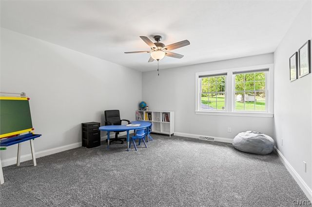 4595 Bloomsbury Drive, Onondaga, NY 13215
