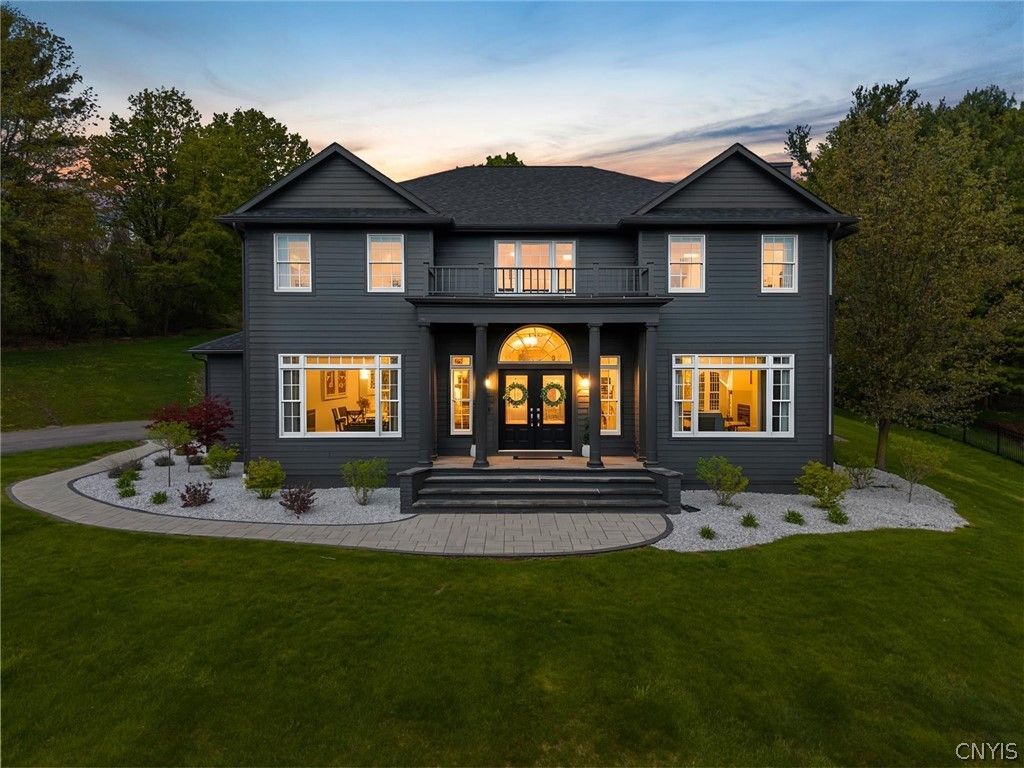4595 Bloomsbury Drive, Onondaga, NY 13215