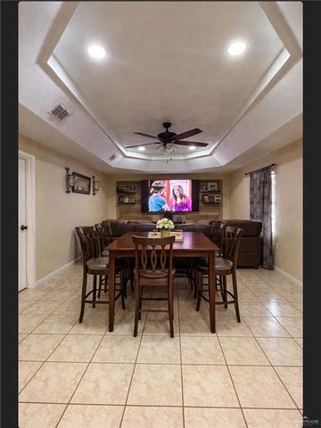 618 N Val Verde Road, Edinburg, TX 78542
