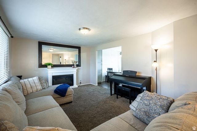 880 E 350 N, Layton, UT 84041