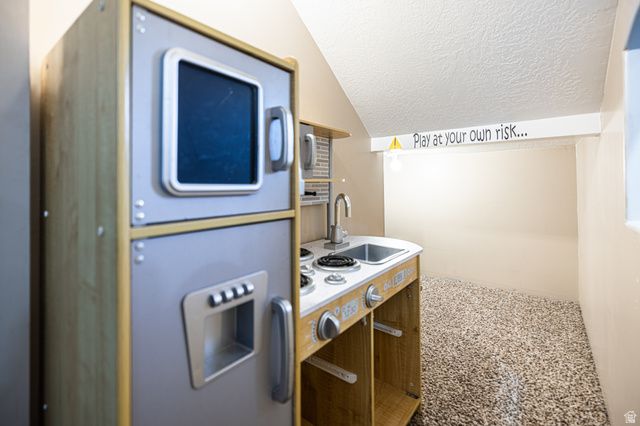 880 E 350 N, Layton, UT 84041