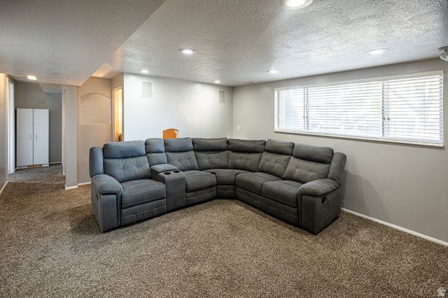 880 E 350 N, Layton, UT 84041