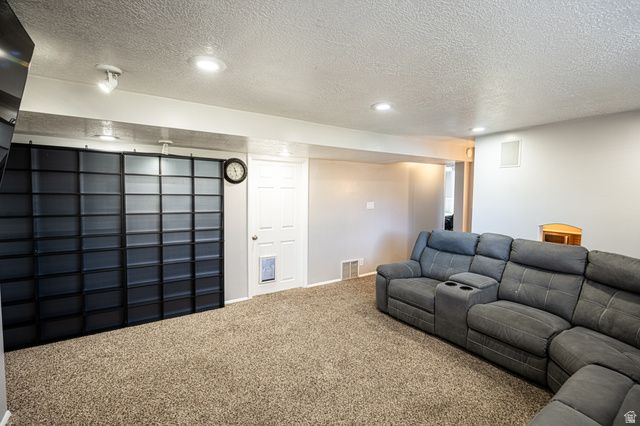 880 E 350 N, Layton, UT 84041