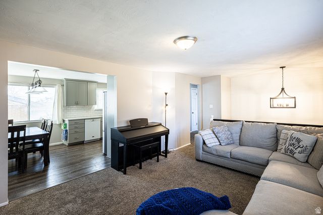 880 E 350 N, Layton, UT 84041