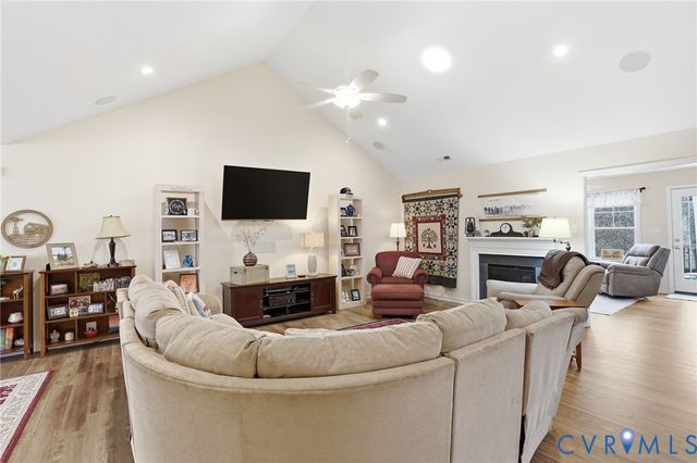 129 McRee Way, King William, VA 23009