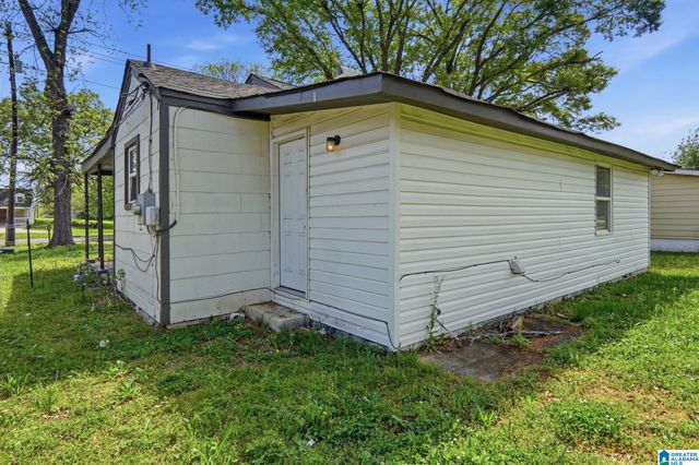 713 WOODWARD ROAD, Midfield, AL 35228