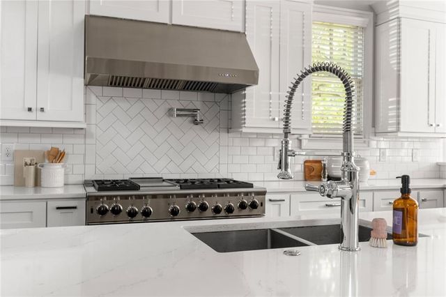 2327 Shenandoah Avenue NE, Atlanta, GA 30305