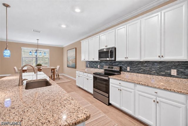 11990 Bay Oak DR, Fort Myers, FL 33913