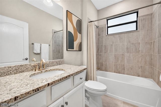 11990 Bay Oak DR, Fort Myers, FL 33913