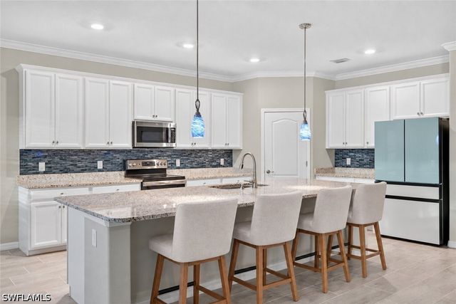 11990 Bay Oak DR, Fort Myers, FL 33913