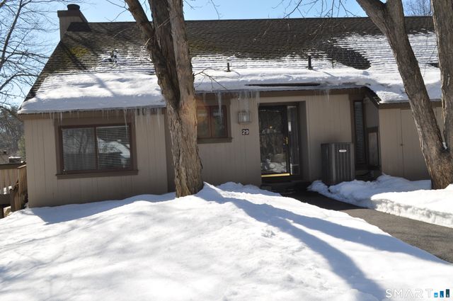 29 Crocus Lane 29, Avon, CT 06001