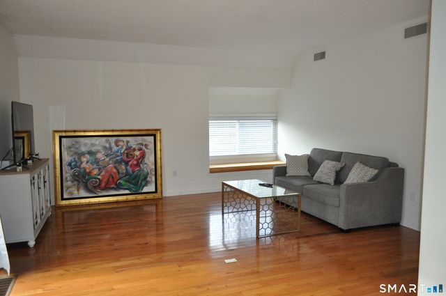 29 Crocus Lane 29, Avon, CT 06001