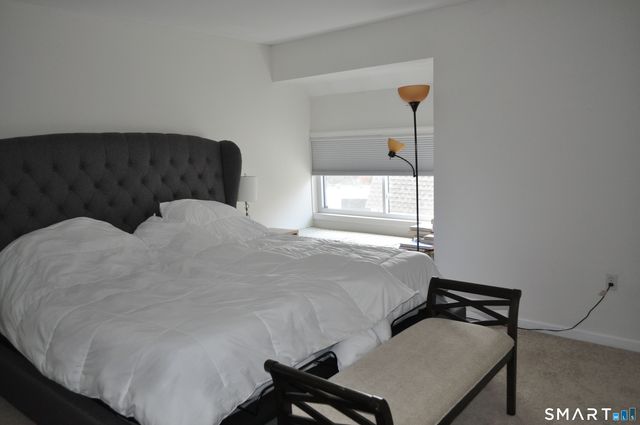 29 Crocus Lane 29, Avon, CT 06001